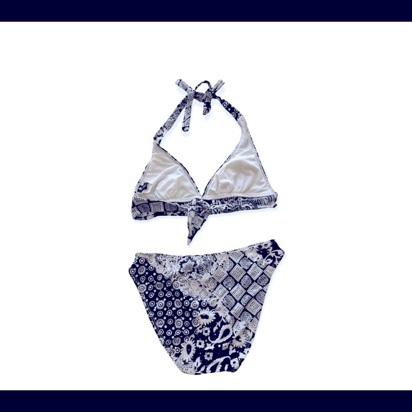 Endless Sun 2 piece Rhinestone Swimsuit Sz M - Picture 3 of 6